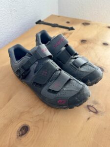 Bikeschuhe Damen Giro